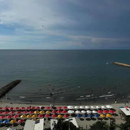 Vistas Al Mar Y Exclusividad De Lujo En Bocagrande Apartamento