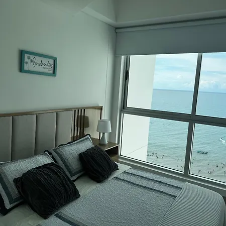 Vistas Al Mar Y Exclusividad De Lujo En Bocagrande